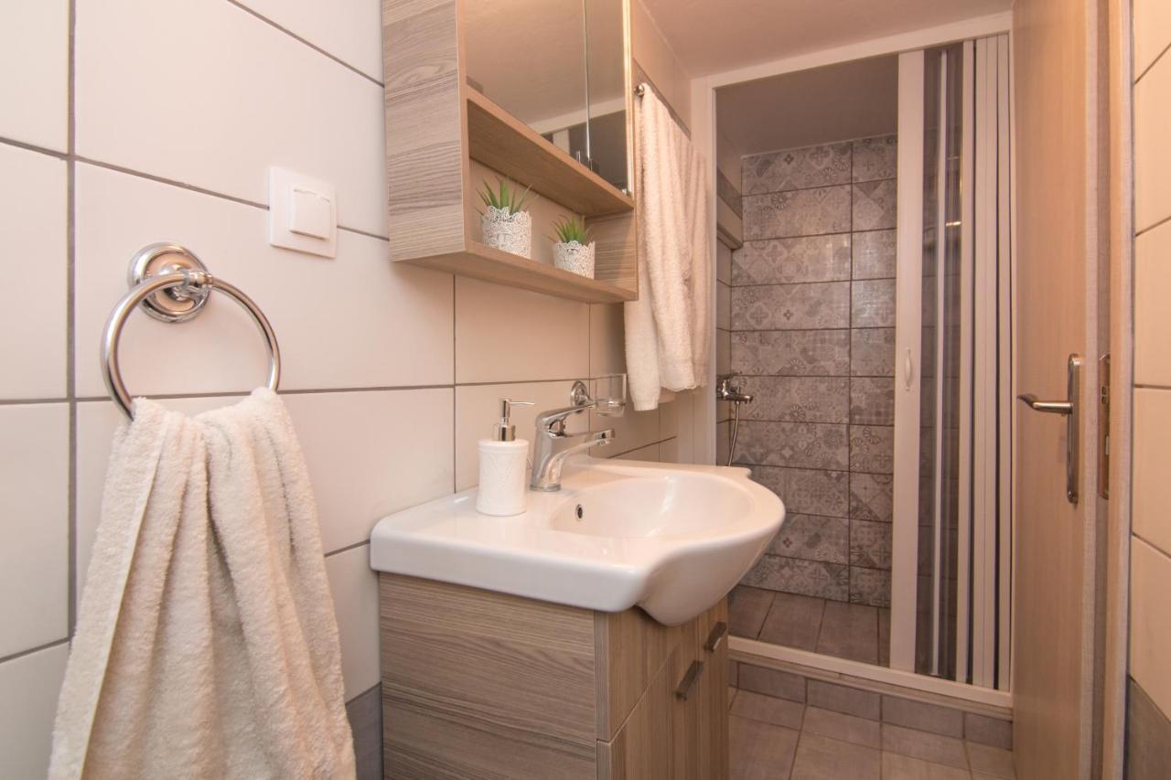 Corfu  Loft Renovated Flat 5' From The Old Town Corfu 아파트 외부 사진